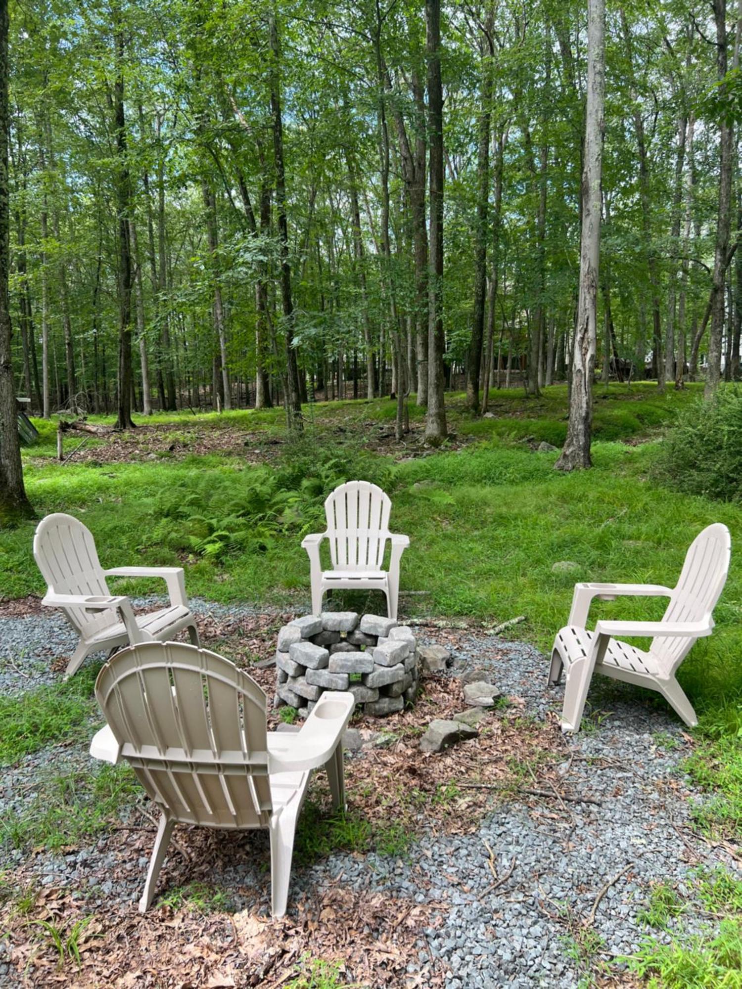 The Flying Dutchman Cottage In Amenities Filled Masthope Community Ski Big Bear Lackawaxen Exteriör bild